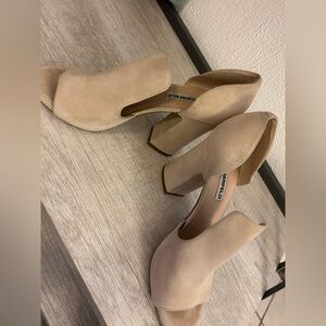Karl Lagerfeld Beige Peep-Toe Suede Block Heel